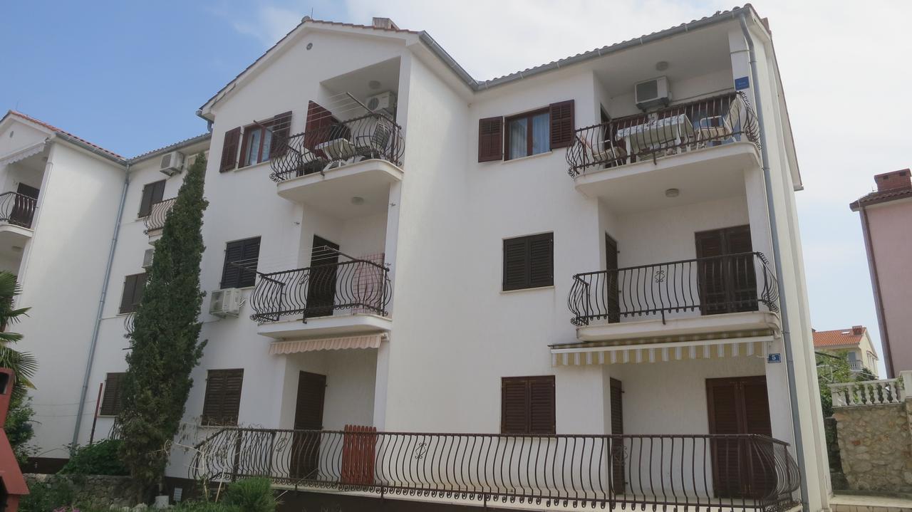 Apartment Dorami Malinska Dış mekan fotoğraf